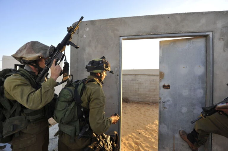 Les recompositions politiques israéliennes façonnent la stratégie de défense intérieure post-7 octobre