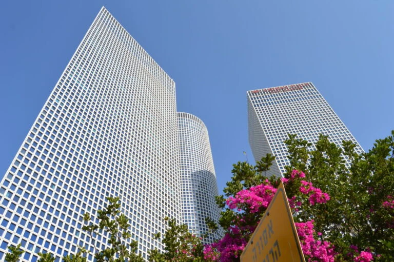 Sécurité aérienne : un vol Tel-Aviv-Vienne dérouté après une réponse rapide de la défense aérienne