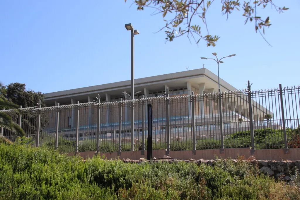 אסטרטגיית כוח האדם של צה"ל: הכנסת מבקשת הבהרות בנוגע לפרוטוקולי הגיוס