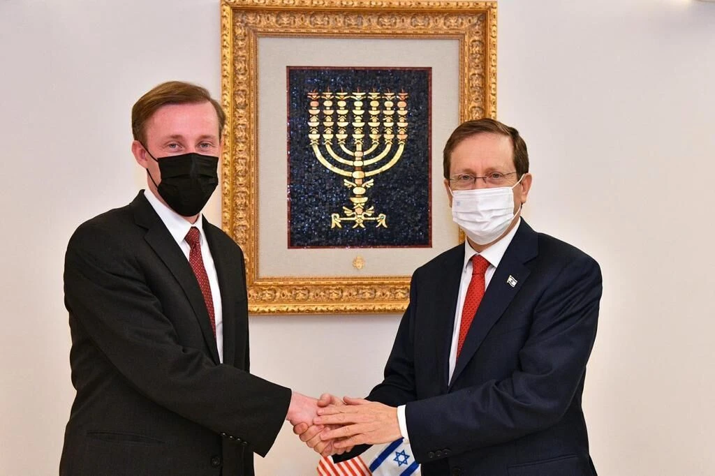 Izraelis atminimo renginyje dar kartą patvirtino saugumo atgrasymo ir kovos su terorizmu pasiryžimą