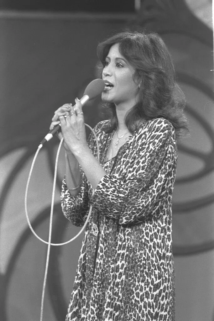 Ofra Haza: The Queen of Israeli Pop and Ethnic Fusion