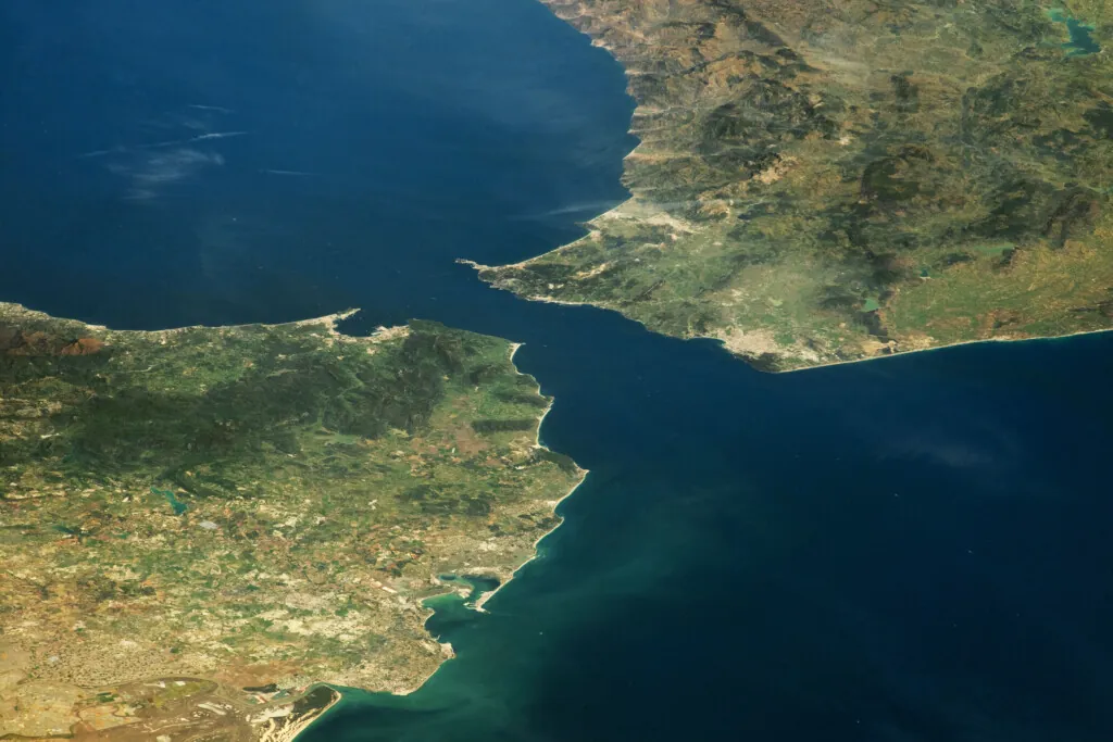 Strategic Brief: Disinformation Networks Target Israel in Ceuta Crisis