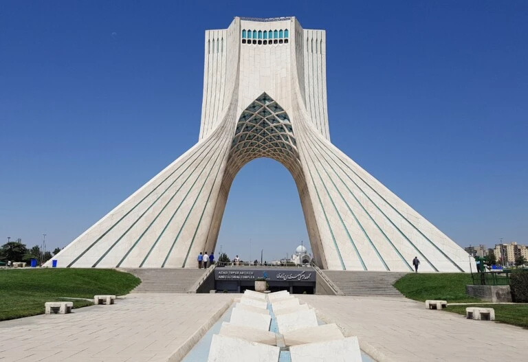 Oman Postpones Regional GCC-Iran Summit Amid Shift in Gulf Security Calculus