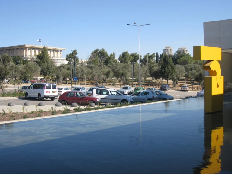 Israel and ICRC Engage in Strategic Talks on Security Detainee Protocols