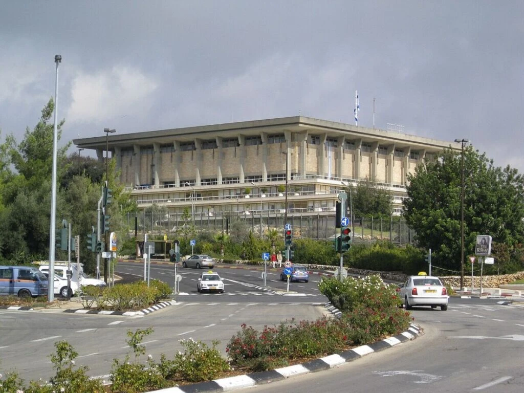 Digital Communications and Societal Cohesion: Israeli Ethics Ahead of Yom Kippur 2026