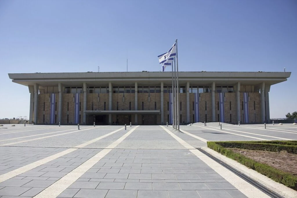 Reclaiming Mainstream Zionism: Intellectual Resilience and Strategic Cohesion