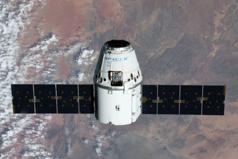 Satellite Geopolitics: SpaceX Restrictions Expose Battlefield Vulnerabilities