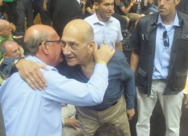 Strategic Leadership Debate: Olmert Backs Eisenkot Amid Regional Security Realignments