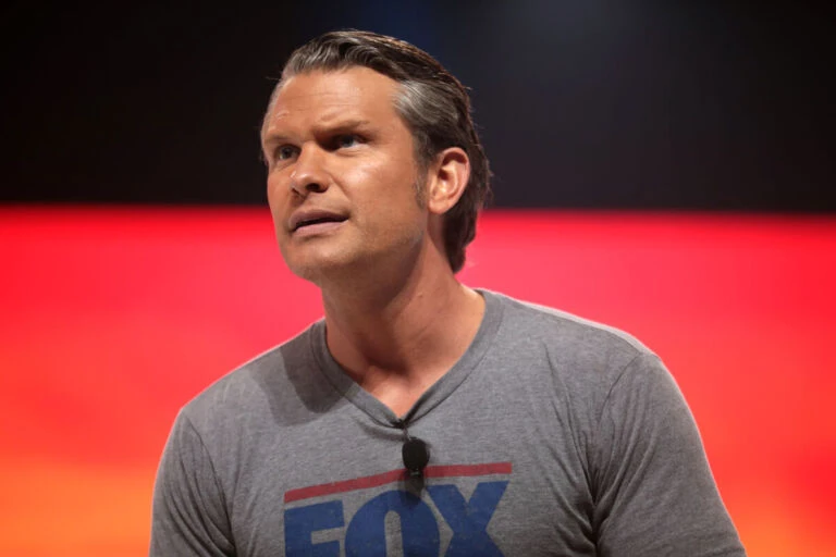 US Defense Nominee Hegseth Conducts High-Level Strategic Talks in Israel